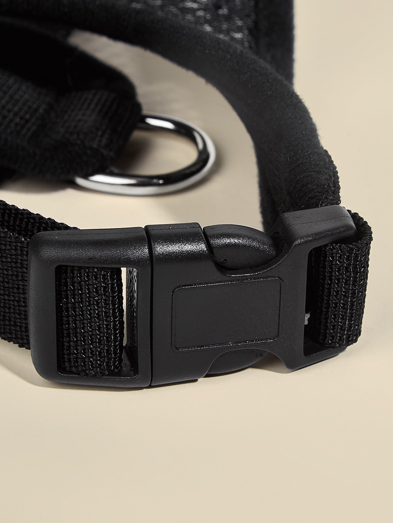 Breathable cat harness with matching leash and reflective detailing for safer outdoor walks