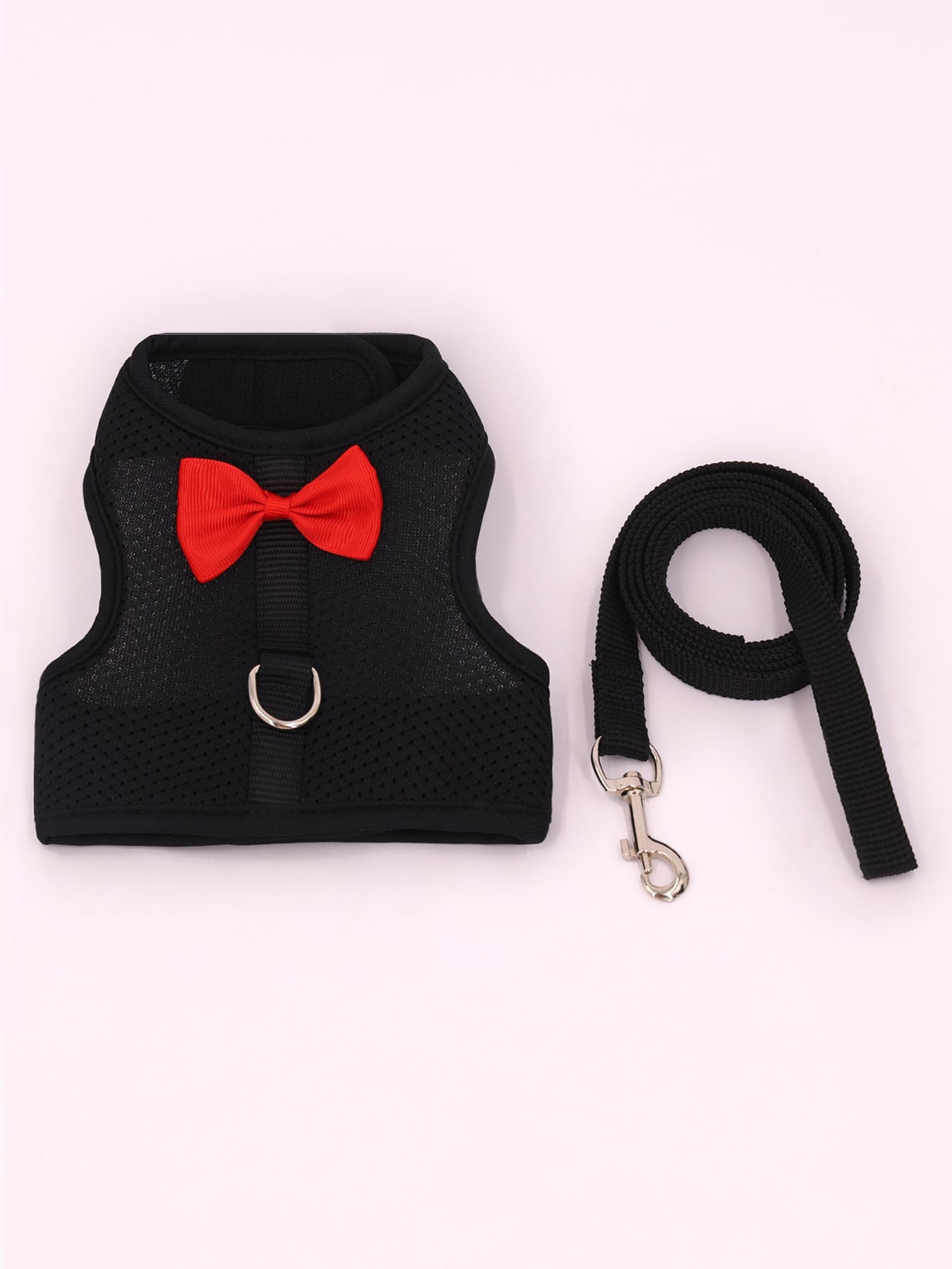 Supet breathable polyester rabbit harness and leash set for small animals in black, designed for supervised outdoor walking and handling.