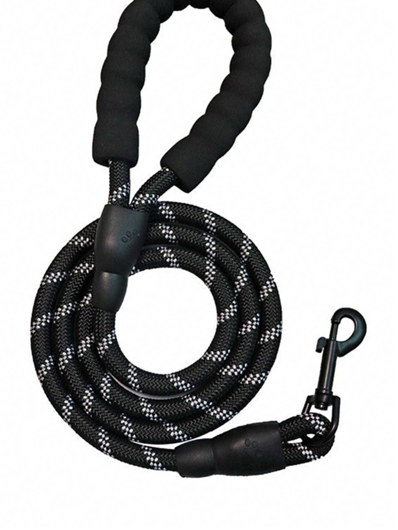 Black plain nylon reflective dog leash for outdoor walks