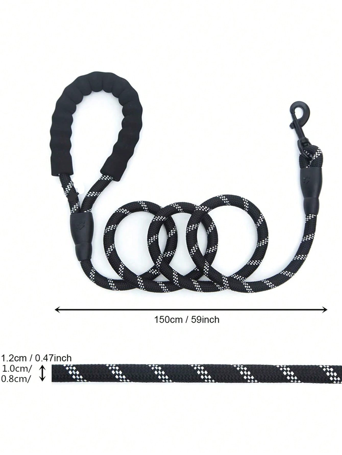 Black plain nylon reflective dog leash for outdoor walks