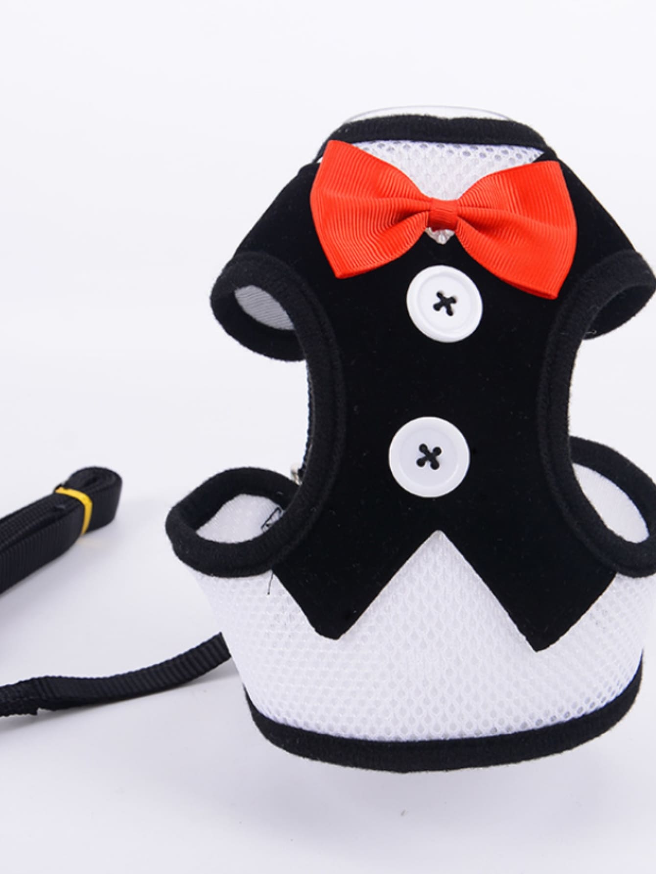 Black polyamide pet chest harness with back strap and geometric pattern for walking cats and small to medium dogs