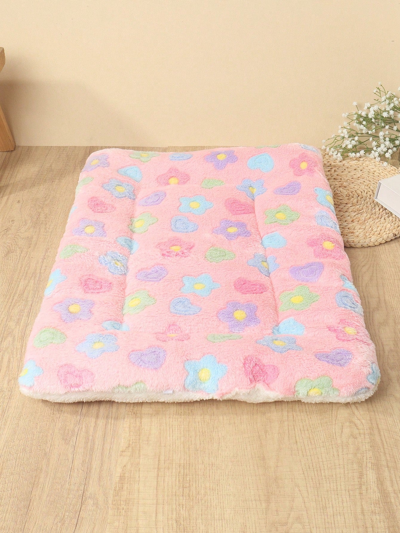 Thickened grey pet bed mat with pink star pattern designed for small and medium cats and dogs