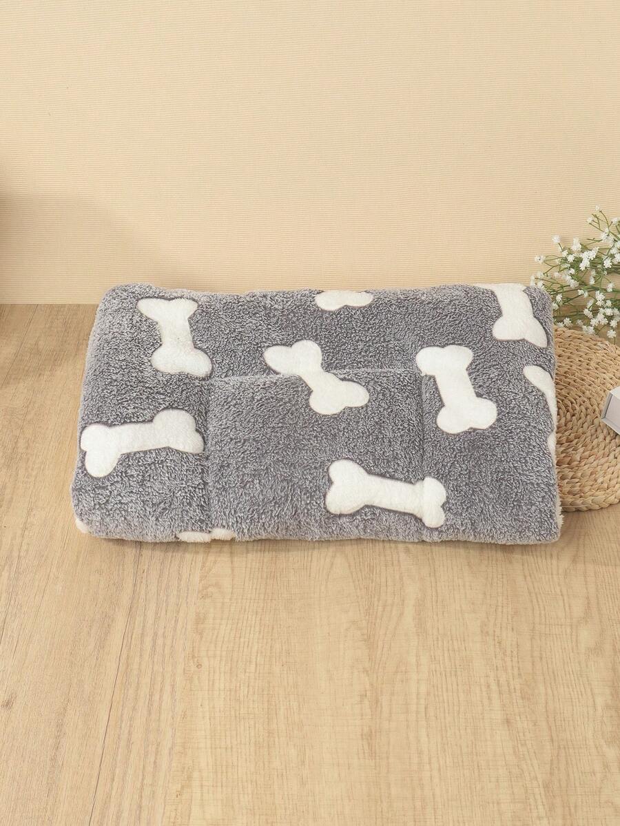 Thickened grey pet bed mat with pink star pattern designed for small and medium cats and dogs