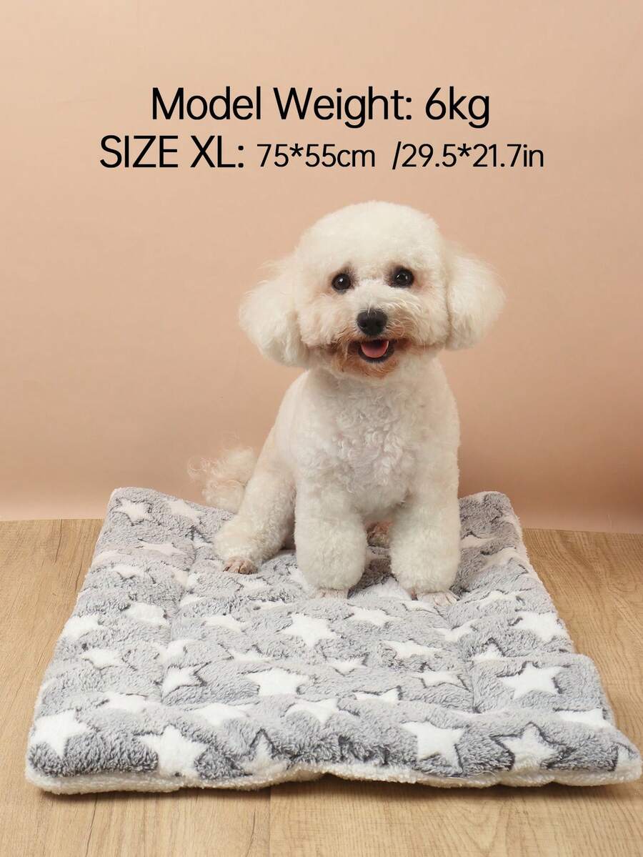 Thickened grey pet bed mat with pink star pattern designed for small and medium cats and dogs