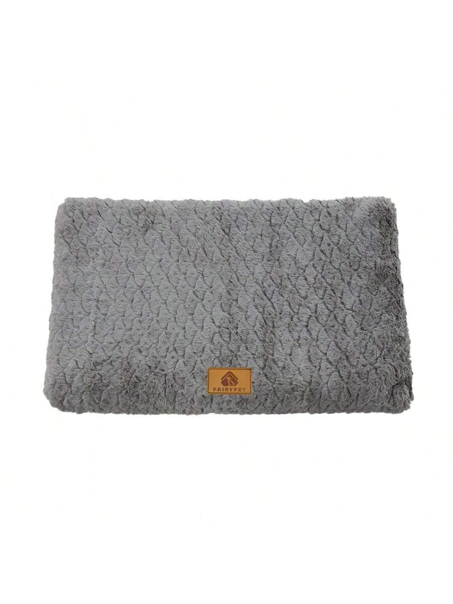 Multicolor short plush pet bed mat with removable washable cover and wavy sponge filling for dogs and cats