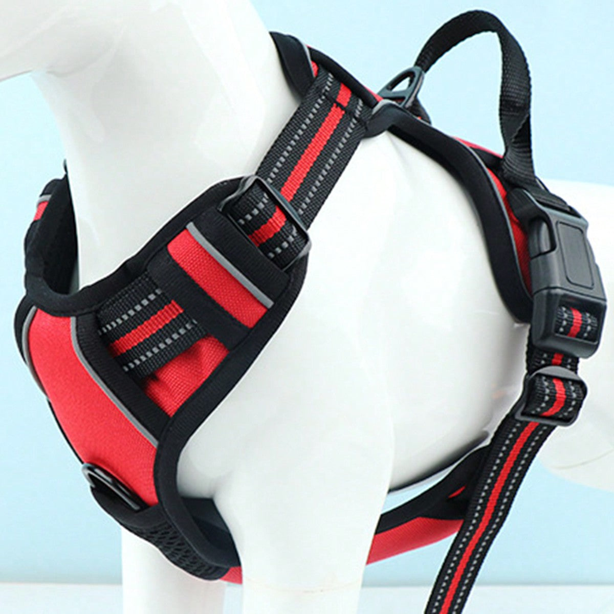Reflective dog harness and 1.5m leash set with breathable colorblock polyamide chest strap for cats, puppies, and small to large dogs