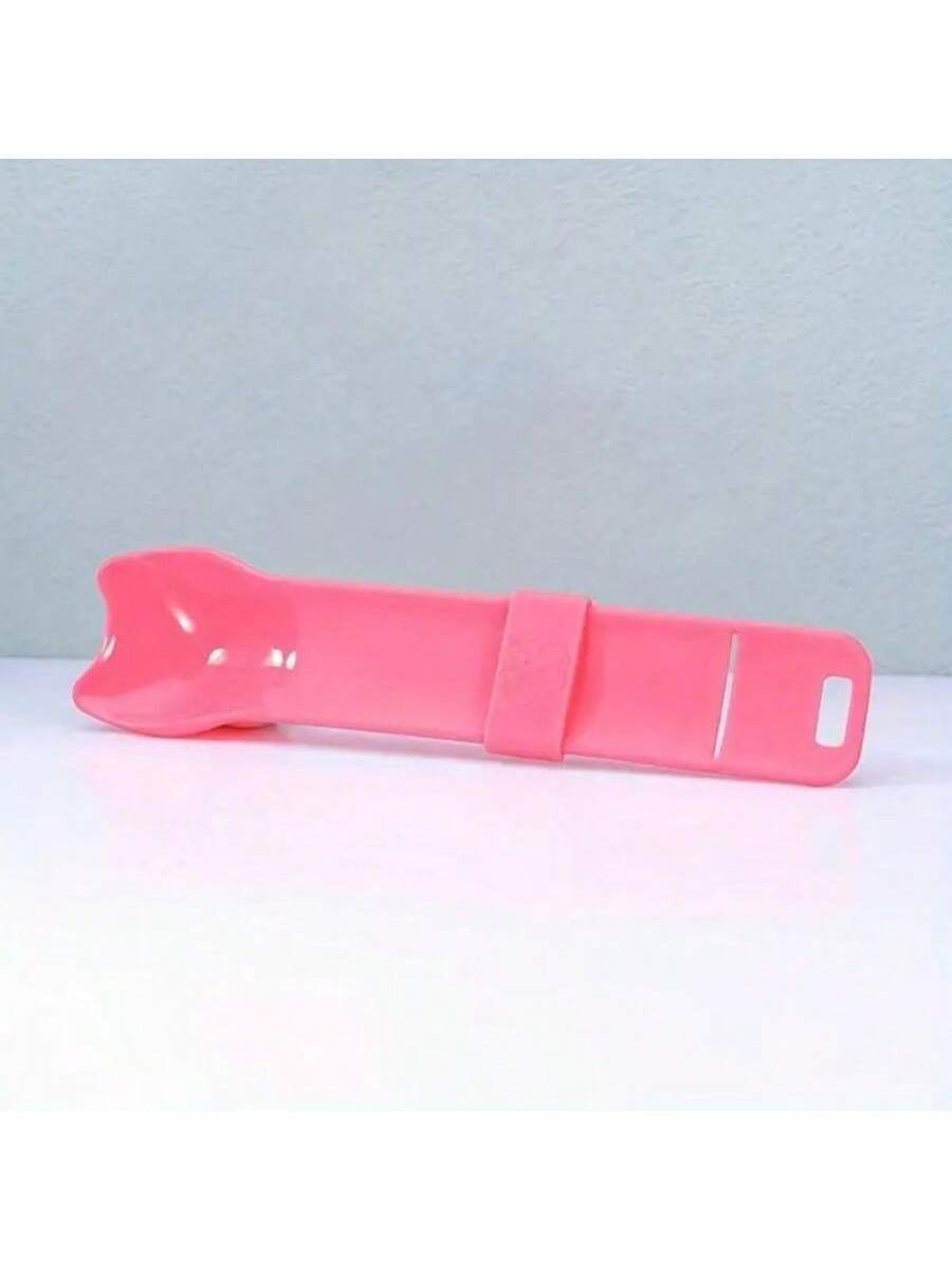 Multicolor cartoon PP cat strip squeeze spoon feeding tool for licking liquid cat treats.