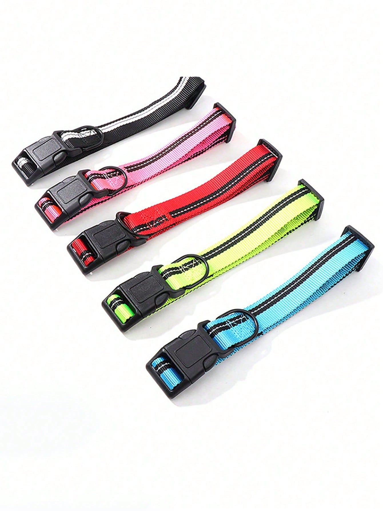 Set of 2 black reflective polyamide pet leashes for cats and dogs, designed for comfortable walking and training without choking or pulling