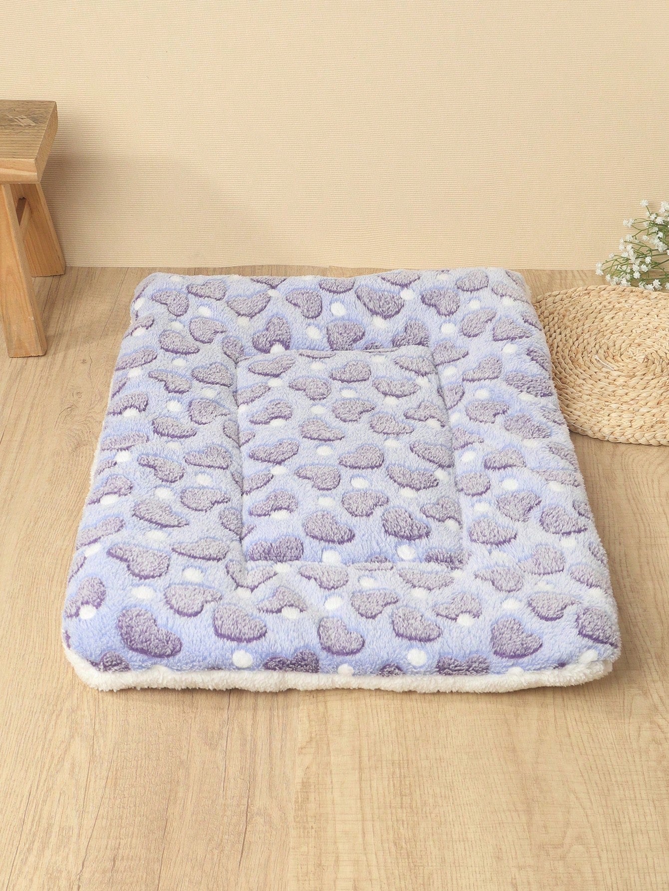Thickened grey pet bed mat with pink star pattern designed for small and medium cats and dogs