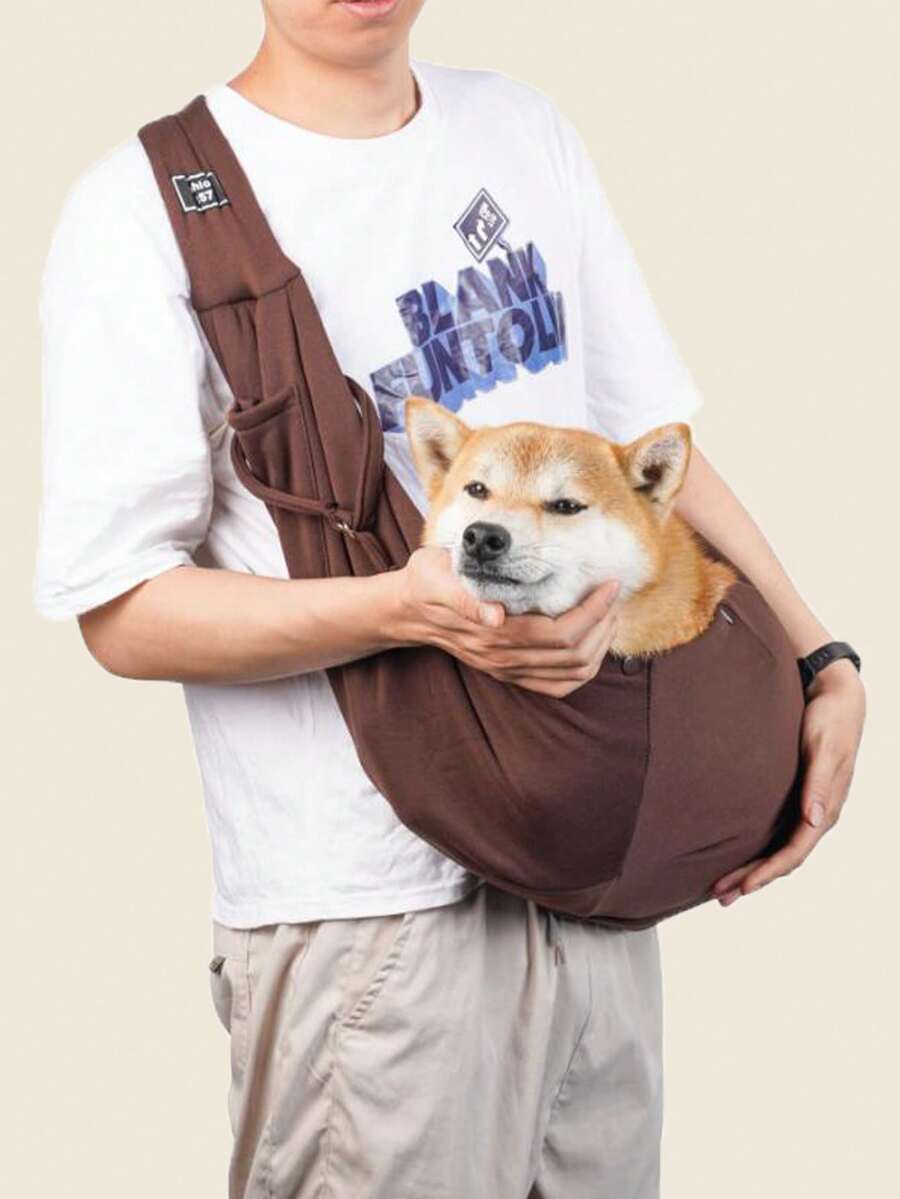 Black breathable polyester pet travel carrier bag with shoulder strap for cats and small dogs