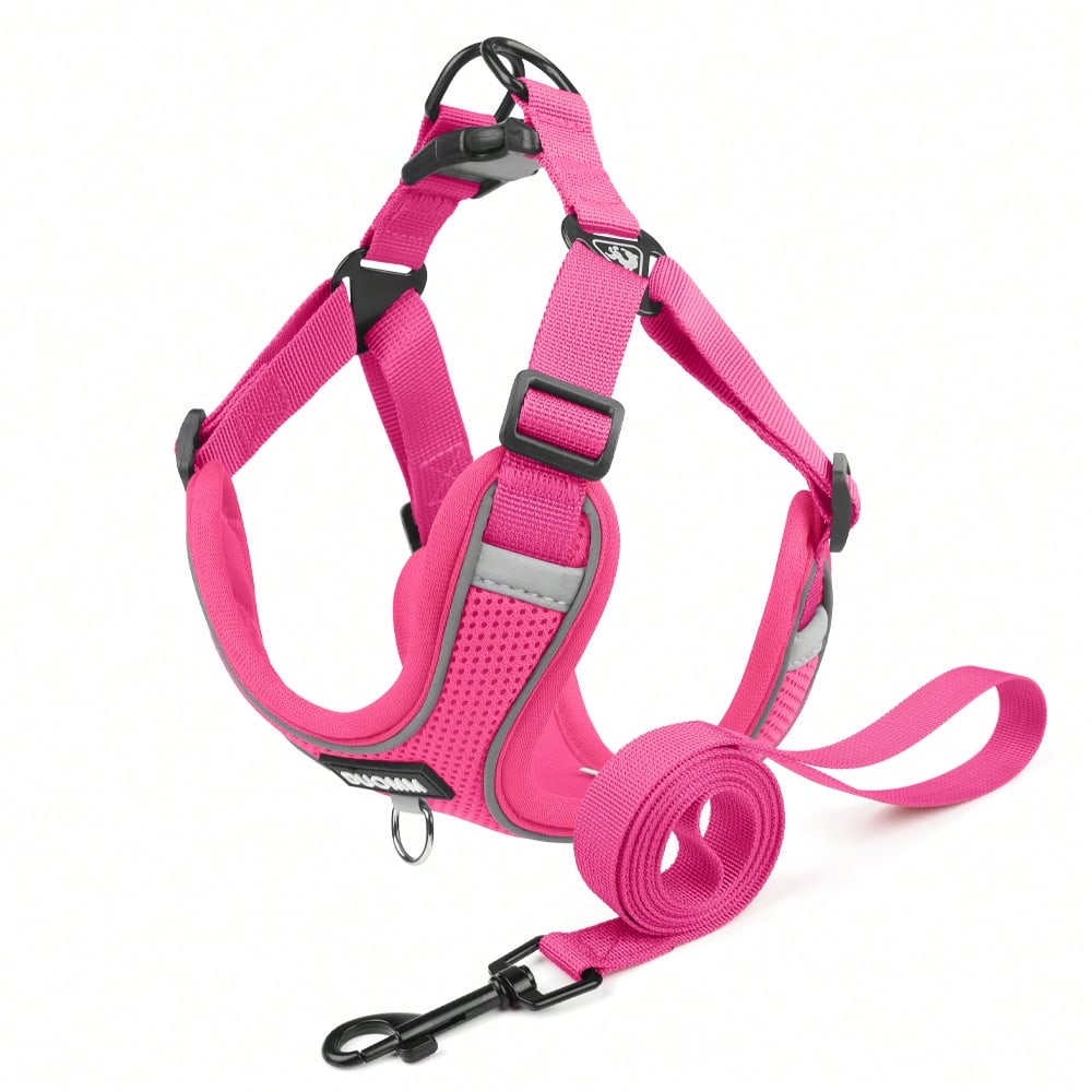 Black reflective dog leash set with adjustable polyester harness and collar, soft breathable mesh design for small and medium dogs during outdoor walks