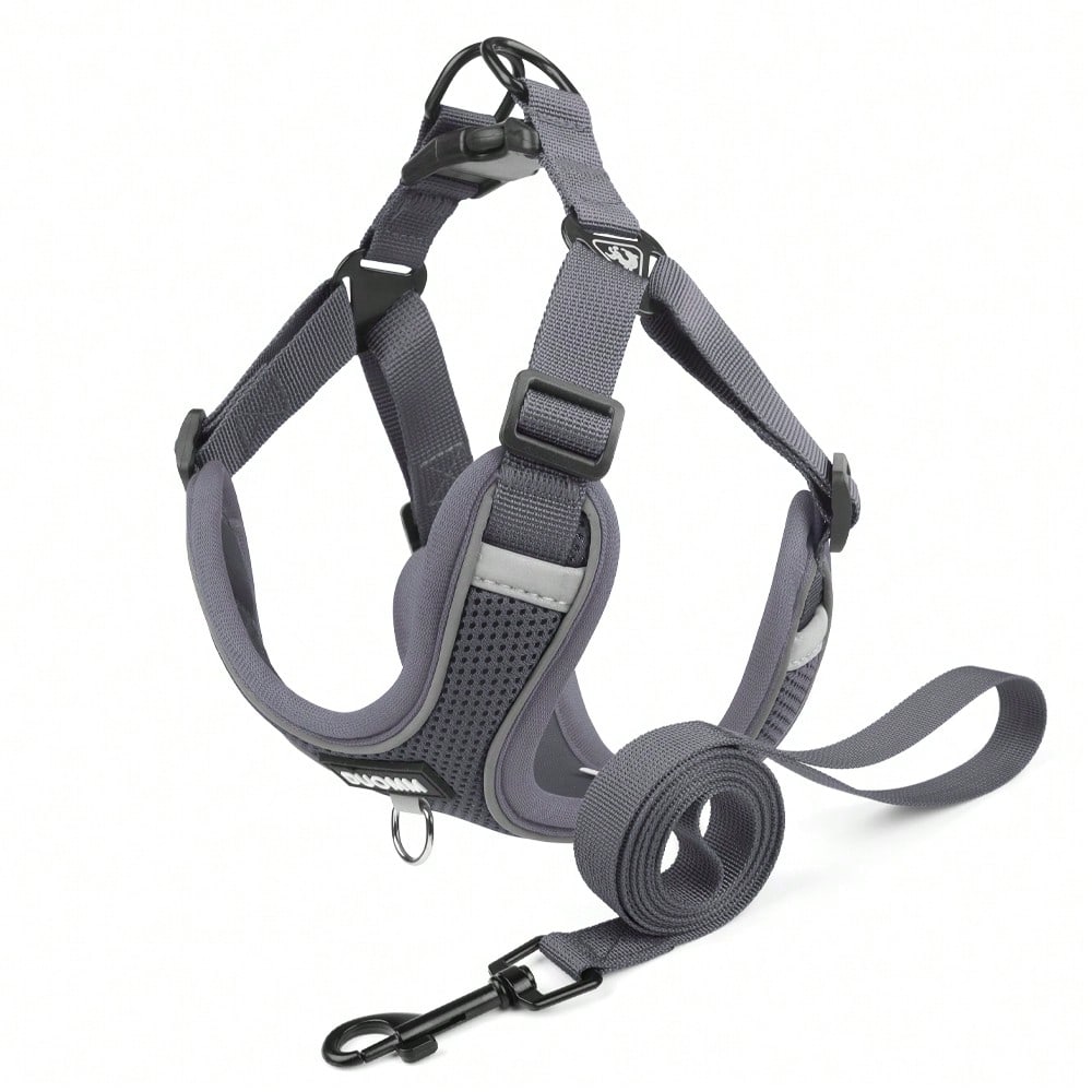 Black reflective dog leash set with adjustable polyester harness and collar, soft breathable mesh design for small and medium dogs during outdoor walks
