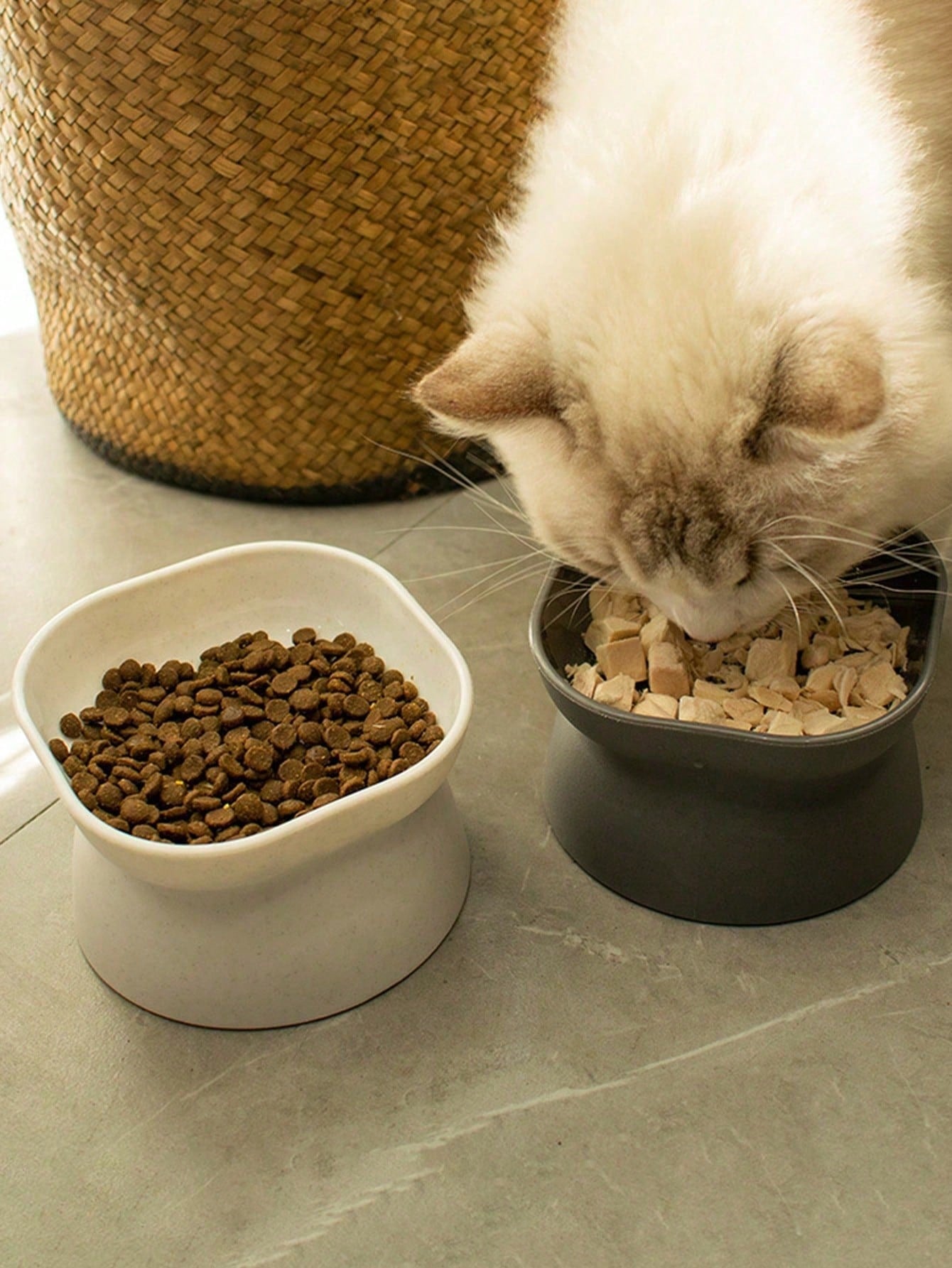 1PC Random Color Pet Bowl For Cats & Small Dogs - Durable Food & Water Feeder Dish, Non-Slip Ceramic/Plastic Pet Bowls For Kittens/Puppies, Cute Feeding Bowl For Dry/Wet Food, Easy Clean Pet Dish For Home/Travel