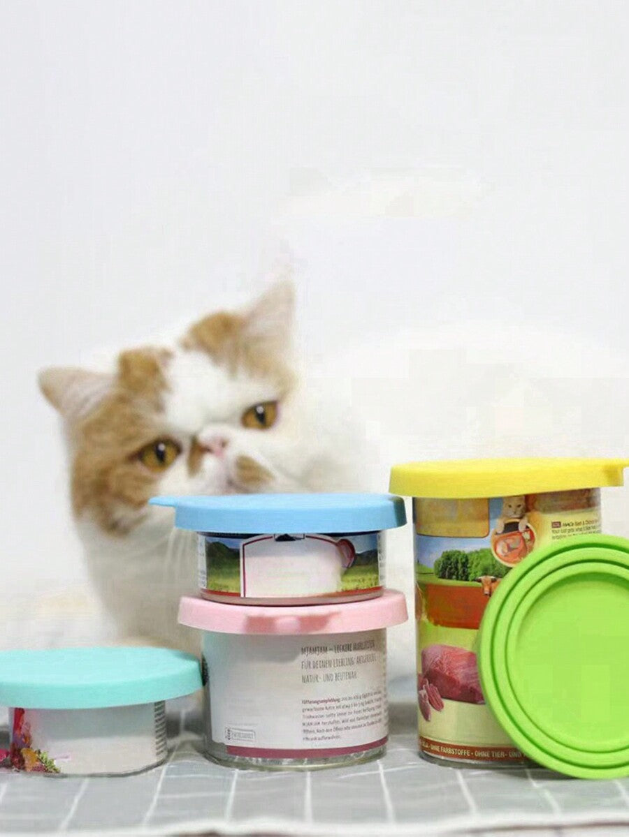 Multicolor 3-in-1 silicone pet food can lid with spoon for cat and dog food cans.