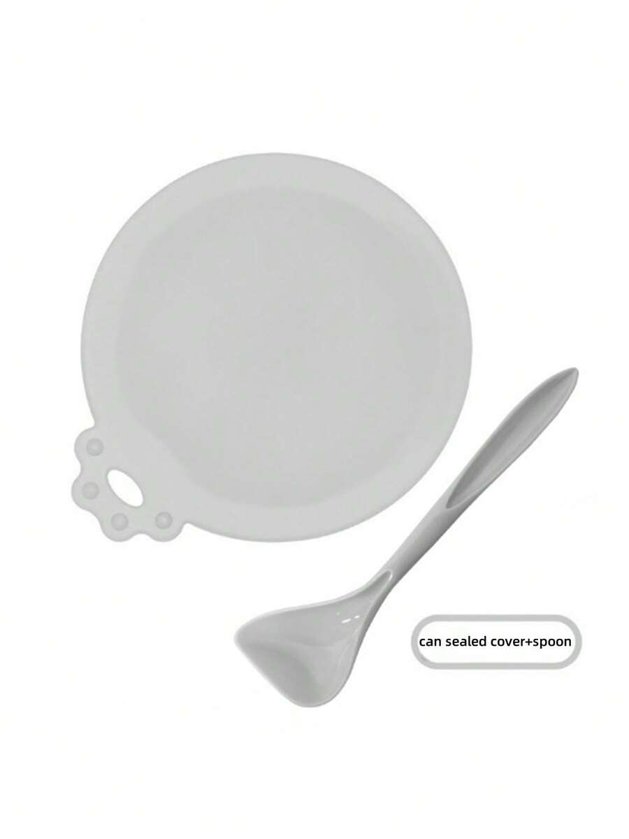 Multicolor 3-in-1 silicone pet food can lid with spoon for cat and dog food cans.