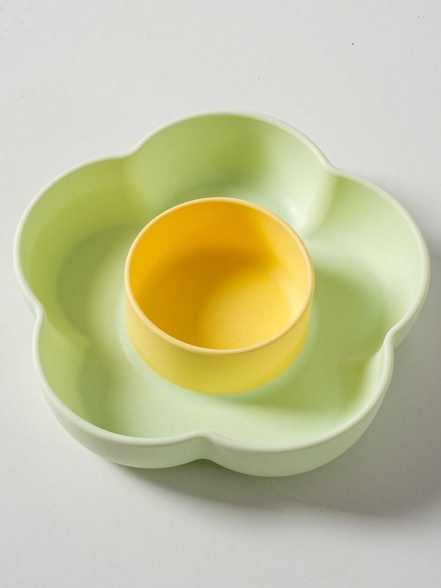Multicolor flower-shaped silicone cat lick mat with suction cups for dogs and cats