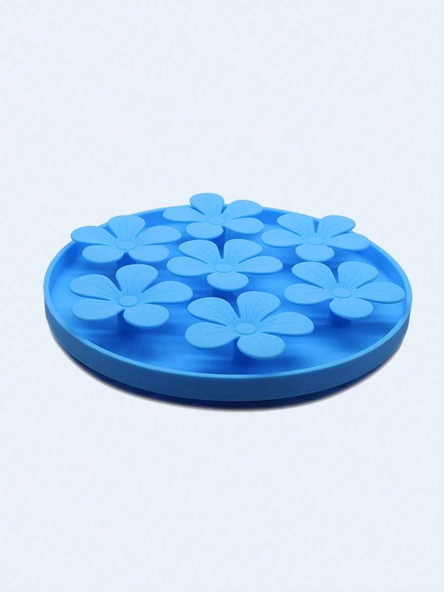 Multicolor silicone pet lick plate with suction cup design and animal plant patterns for dogs and cats