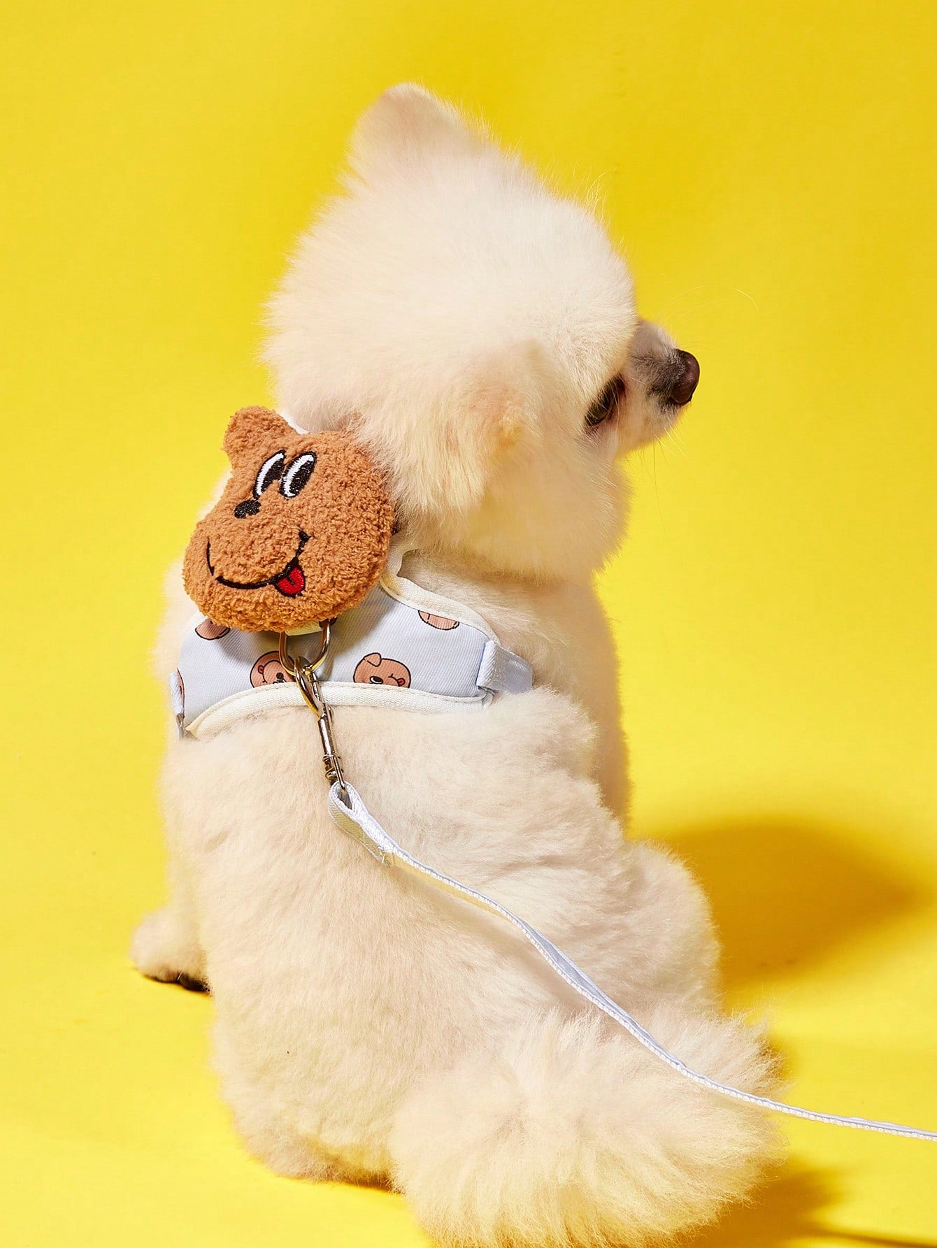 Multicolor polyester chest harness and leash set for cats and dogs with cute hamburger and hamster cartoon all-over print