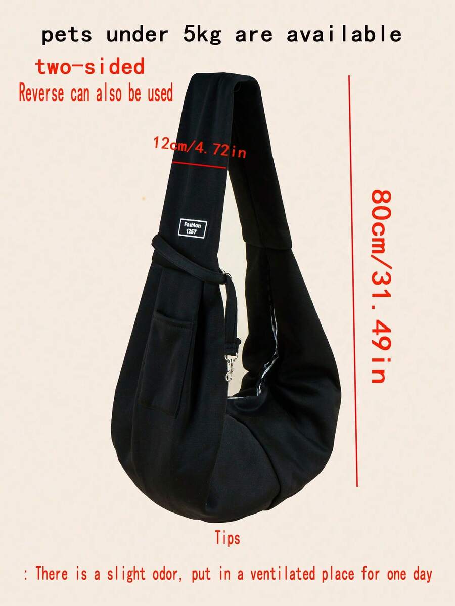 Black breathable polyester pet travel carrier bag with shoulder strap for cats and small dogs