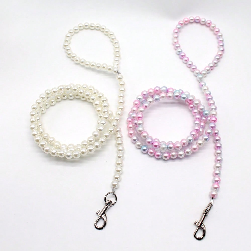 Multicolor pearl beaded pet leash for cats and dogs with a secure clasp, designed as a stylish walking and training lead.