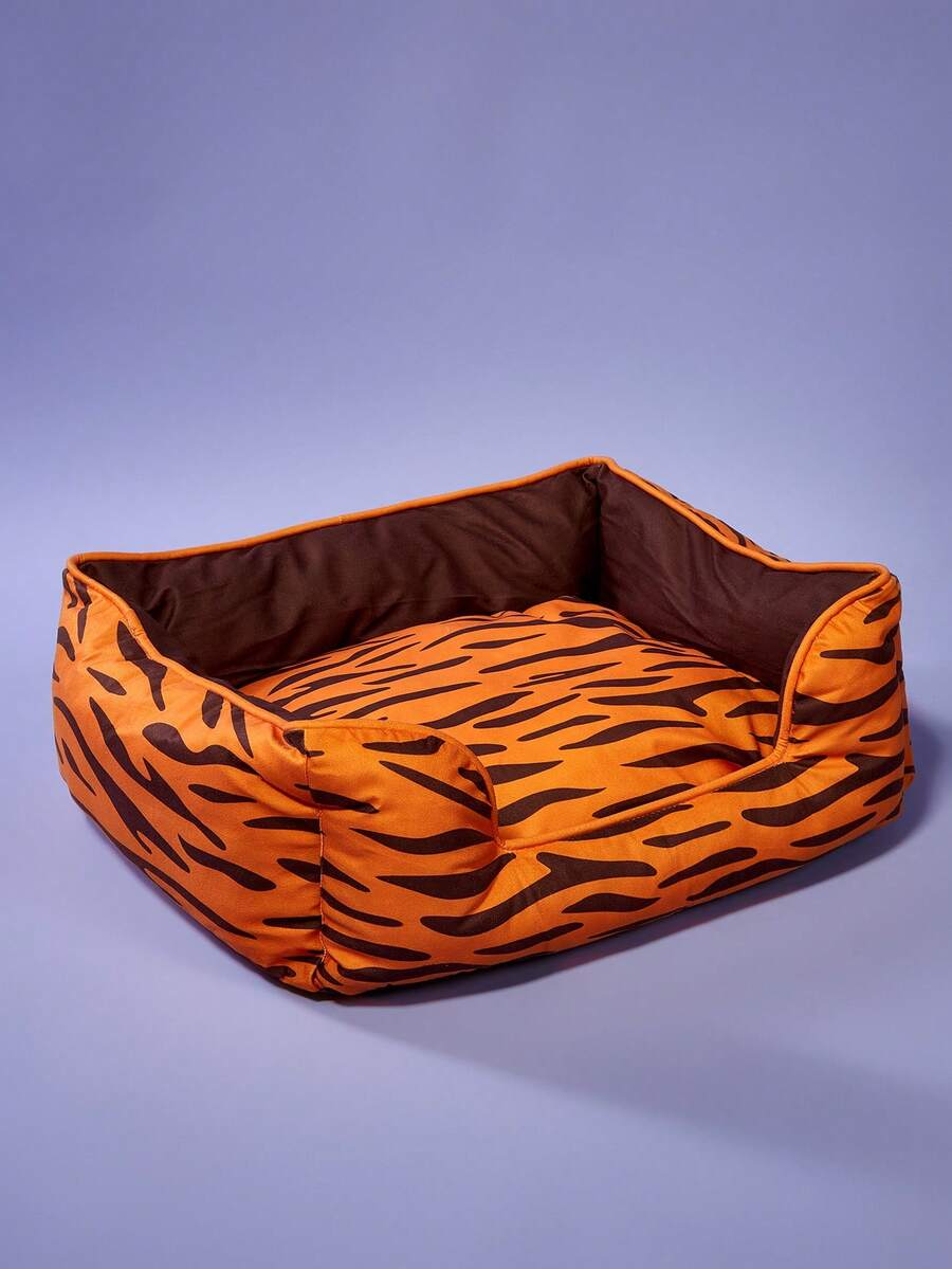 Multicolor pet nest mat featuring a tiger pattern colorblock design with a detachable and washable inner tank for cats and dogs.