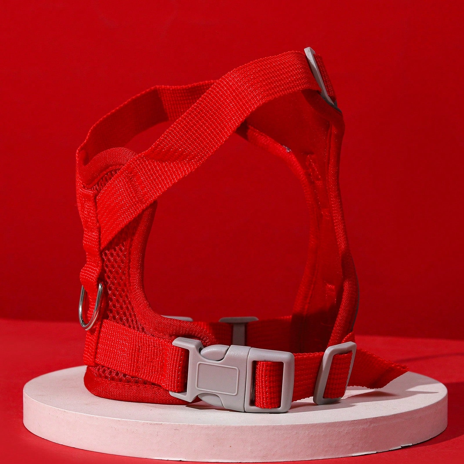 Red colorblock polyester pet chest harness suitable for cats and dogs