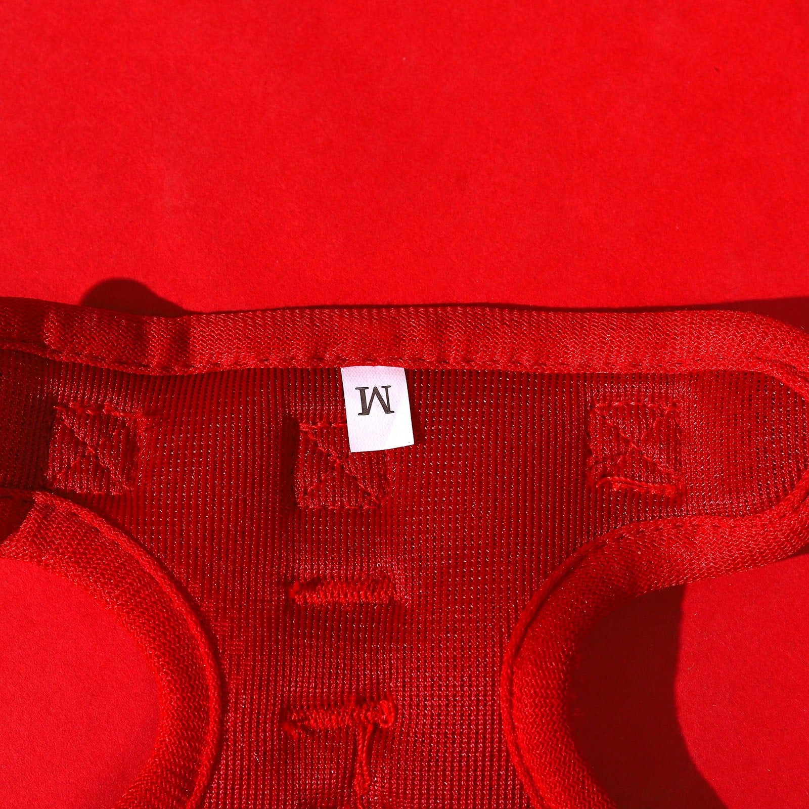 Red colorblock polyester pet chest harness suitable for cats and dogs