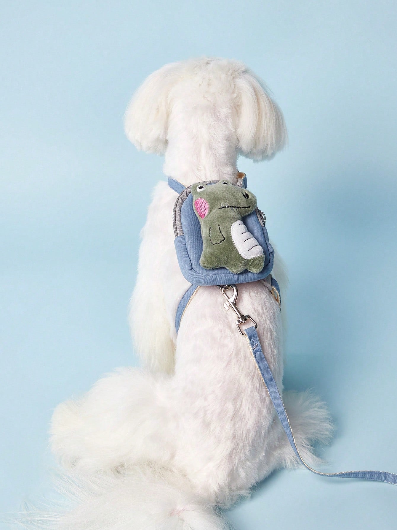 Multicolor dinosaur decor polyester pet harness with matching leash for cats and dogs, featuring an animal cartoon pattern for outdoor walks.