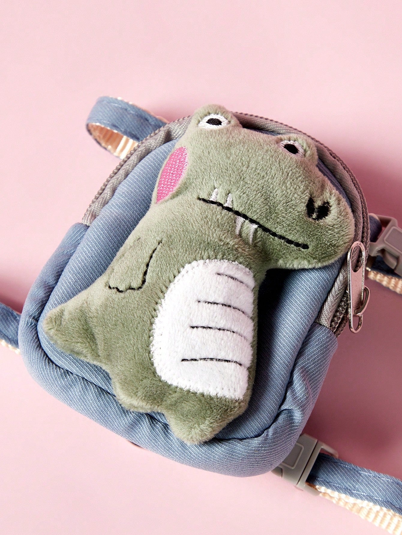 Multicolor dinosaur decor polyester pet harness with matching leash for cats and dogs, featuring an animal cartoon pattern for outdoor walks.