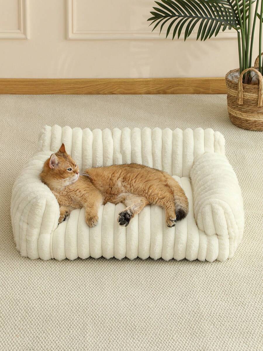 White plaid soft cat bed sofa with breathable fabric and plush filling for cats