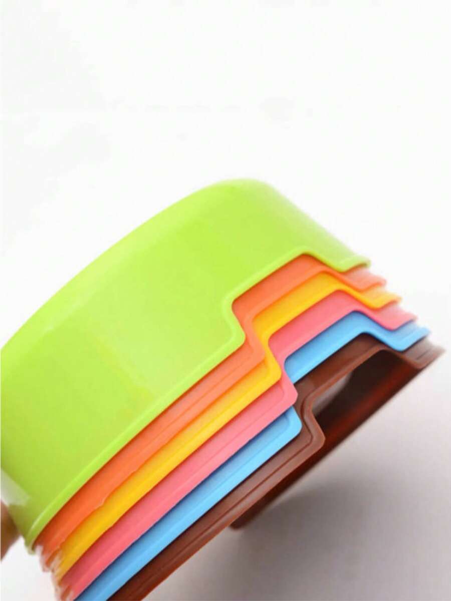 Set of 4 multicolor 300ml plastic pet feeding bowls for cats and dogs