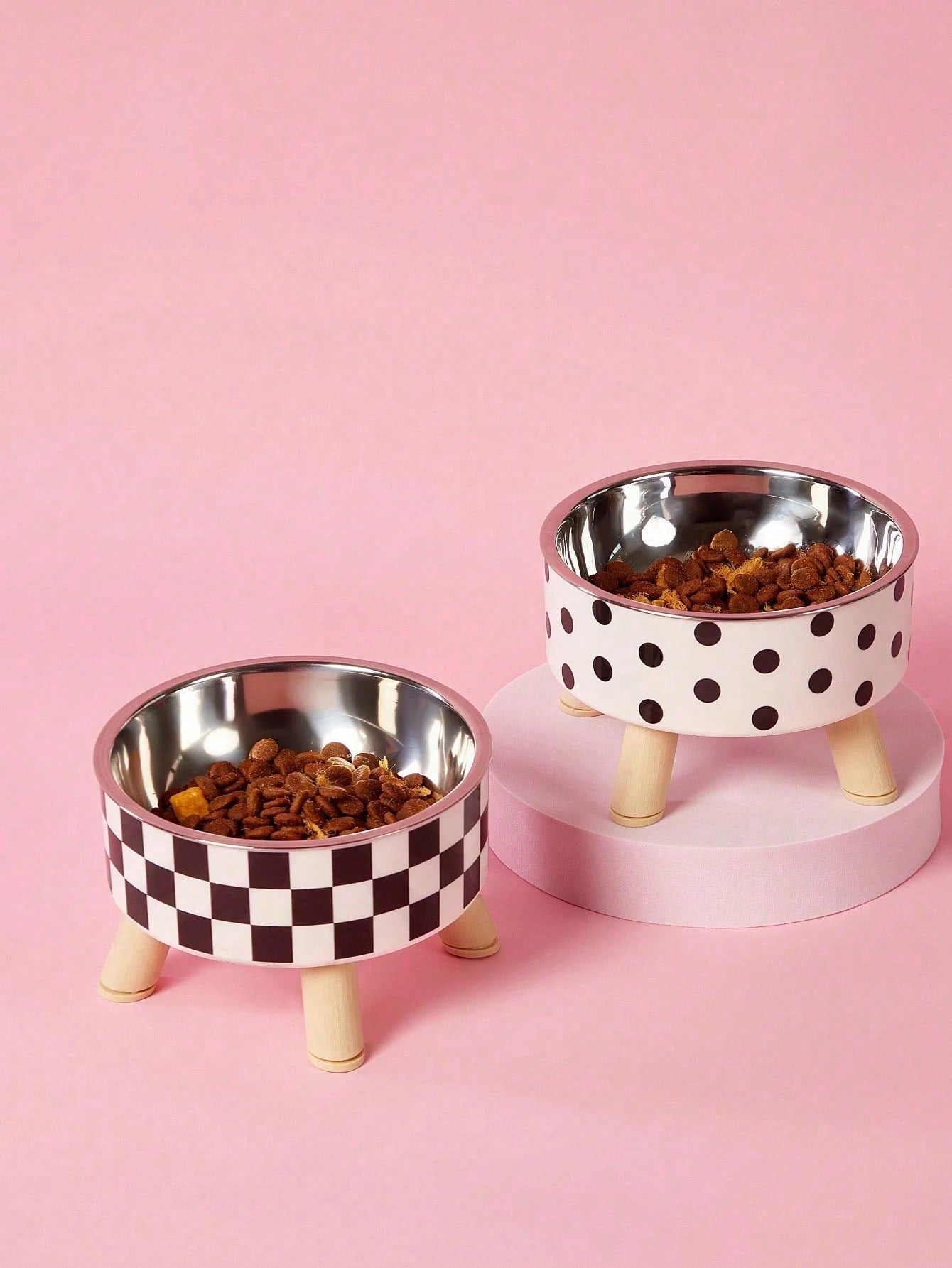 1-Piece Premium Stainless Steel And Plastic Pet Bowl - White Checkered Design - Suitable For Cats - Easy To Install, Super Easy To Clean, Durable - Let Your Beloved Pet Enjoy Fun And Stylish Mealtimes!