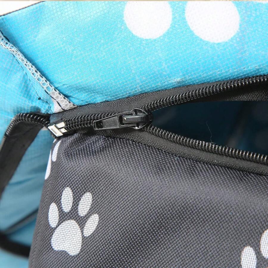 Black house-shaped outdoor waterproof cat bed made of 600D Oxford cloth with high-density foam insulation and a 4-season memory foam cushion.