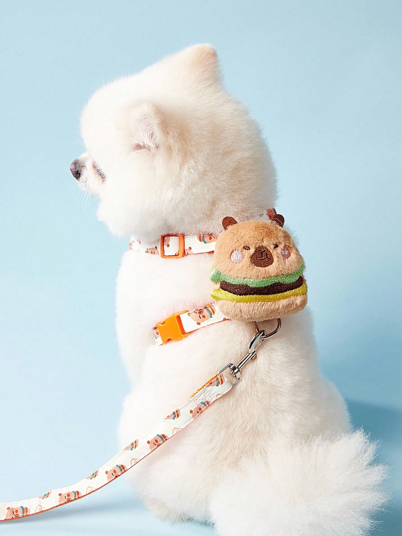 Multicolor polyester chest harness and leash set for cats and dogs with cute hamburger and hamster cartoon all-over print