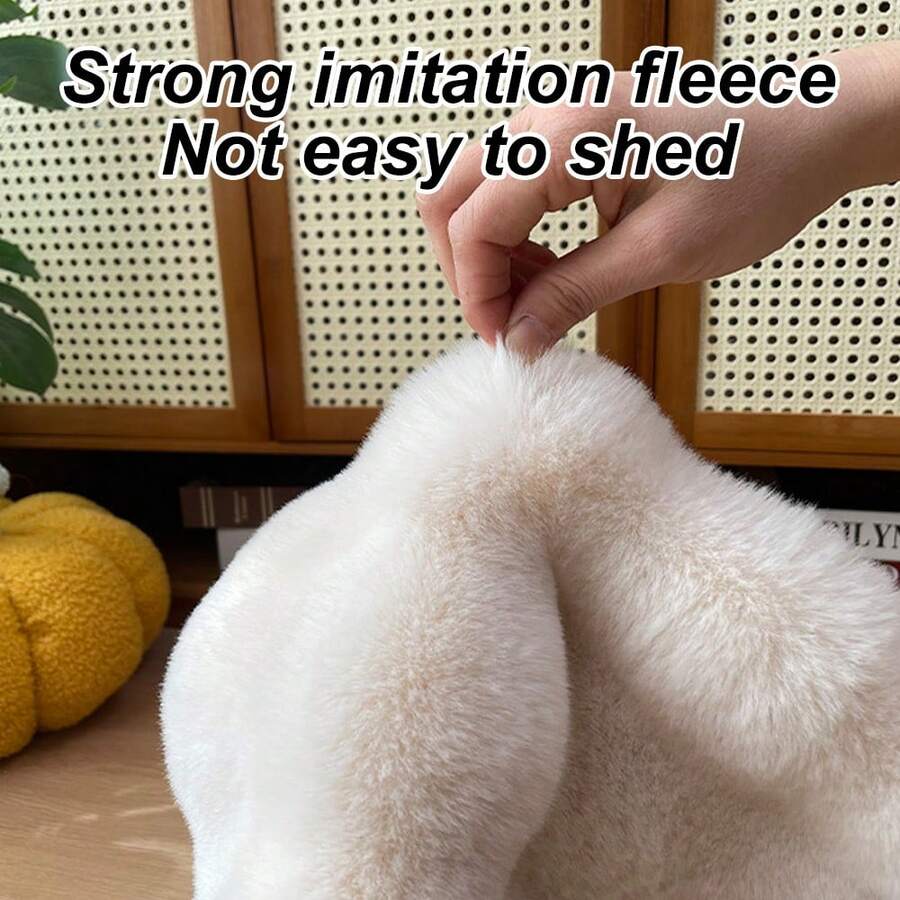 Multicolor round pet sleeping pad made of soft 100% polyester fabric suitable for cats and small pets.