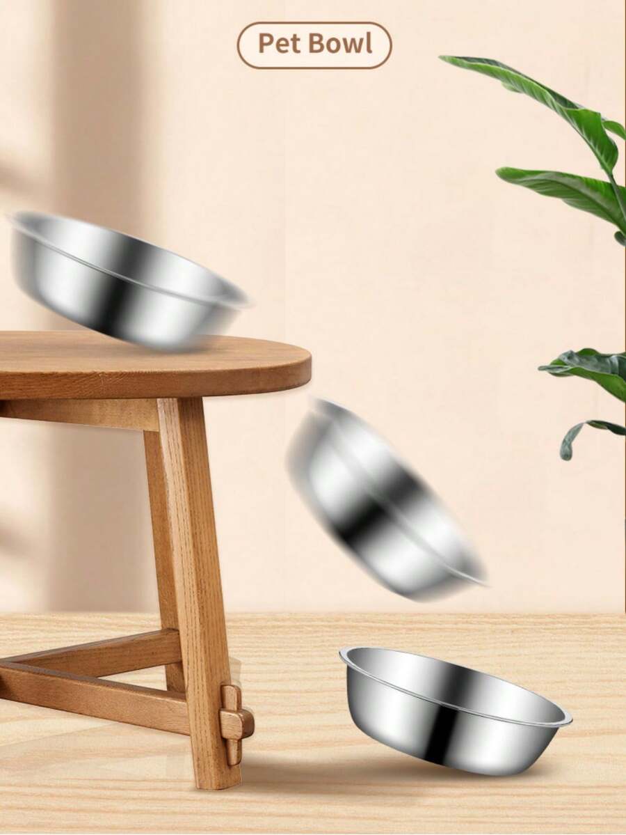 Silver stainless steel pet bowl for dogs and cats with an easy to clean and anti-bite durable design.