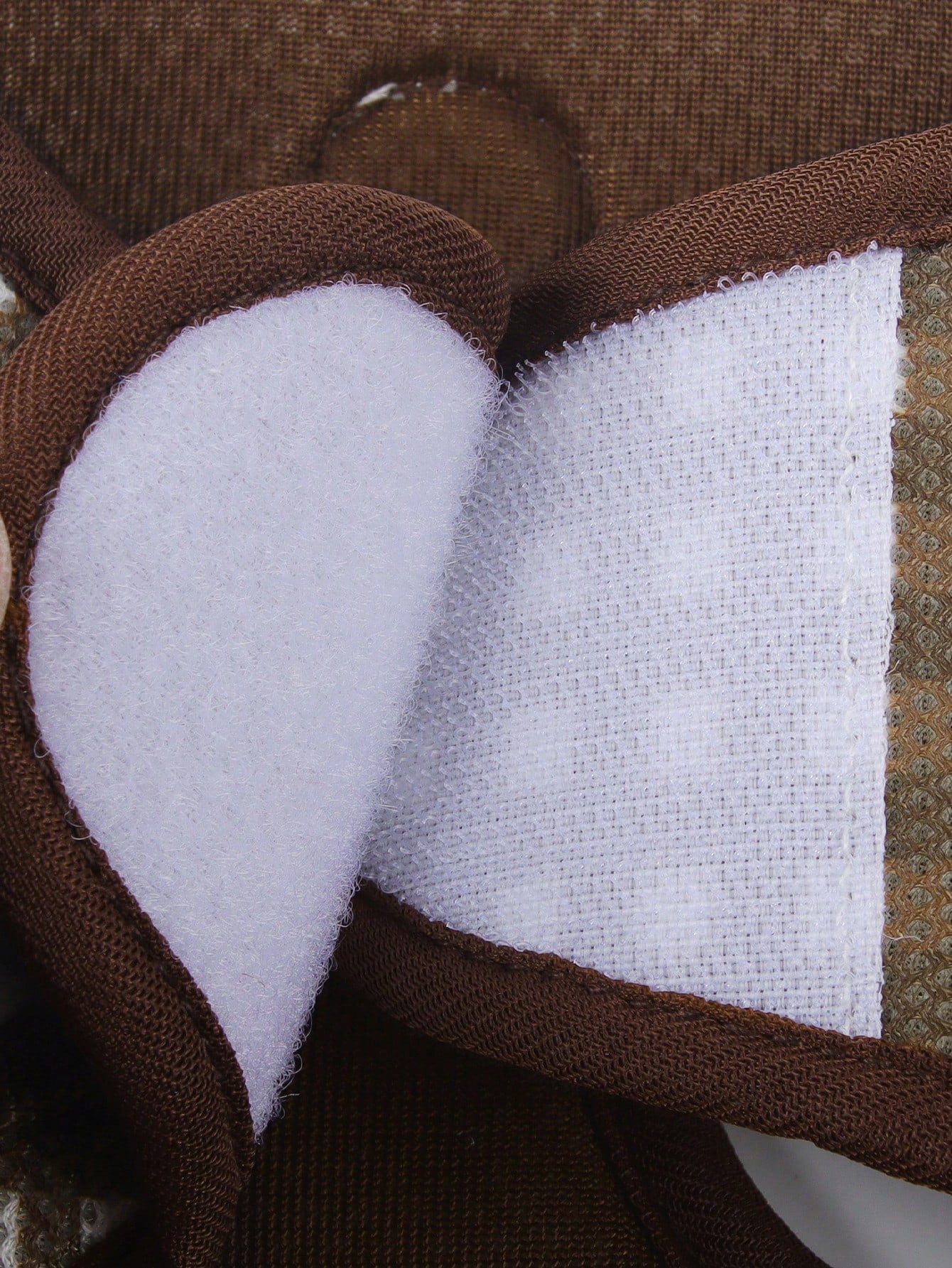Coffee brown plaid pet harness and leash set made from breathable polyester with reflective strips, suitable for cats and dogs during outdoor walking and night use.