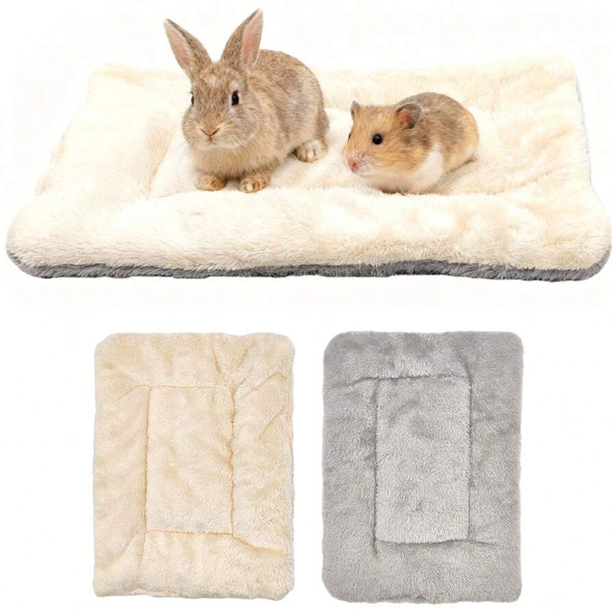 Multicolor soft warm polyester sleeping mat and nest pad for hamsters and small pets.