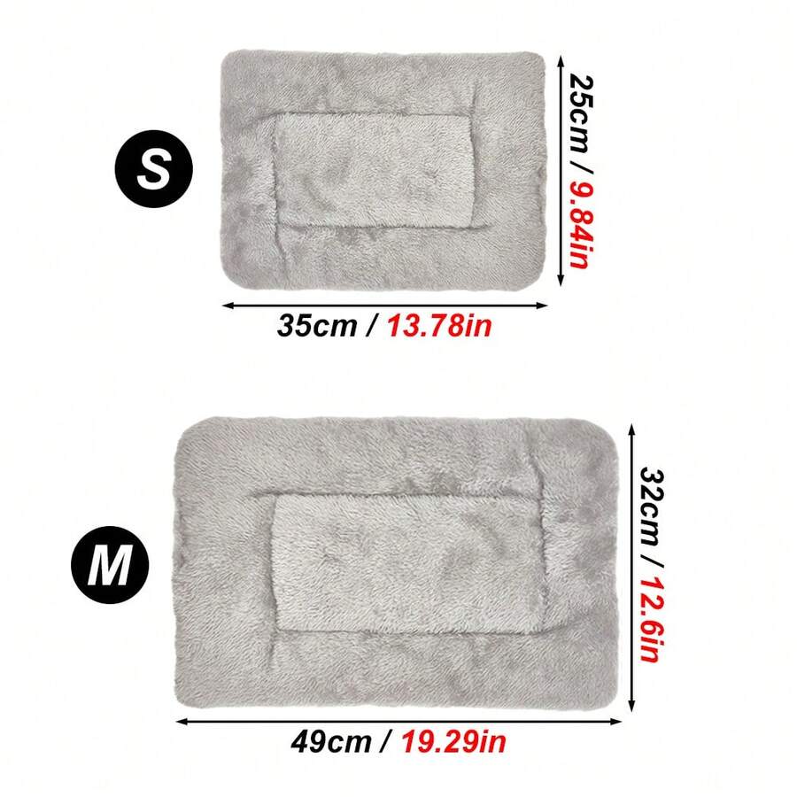 Multicolor soft warm polyester sleeping mat and nest pad for hamsters and small pets.