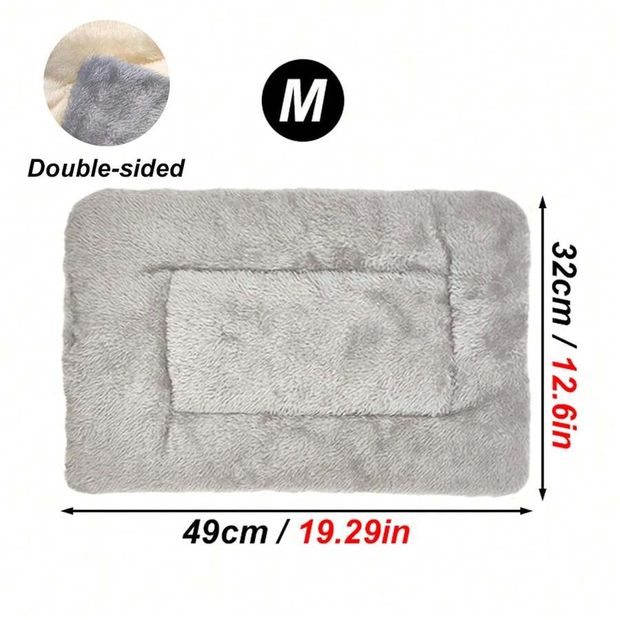 Multicolor soft warm polyester sleeping mat and nest pad for hamsters and small pets.