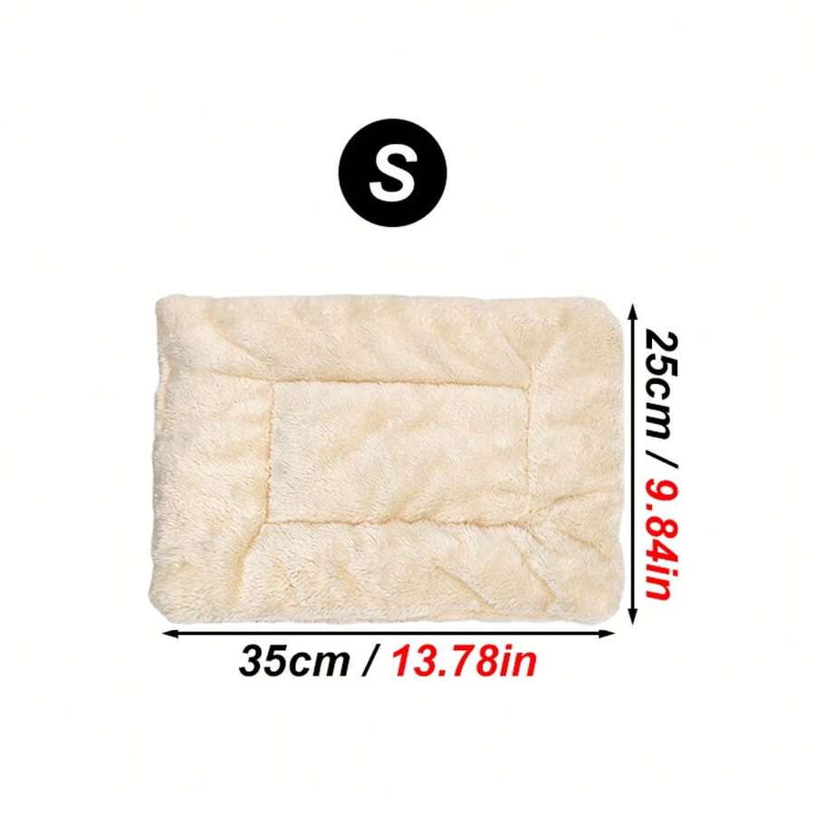 Multicolor soft warm polyester sleeping mat and nest pad for hamsters and small pets.