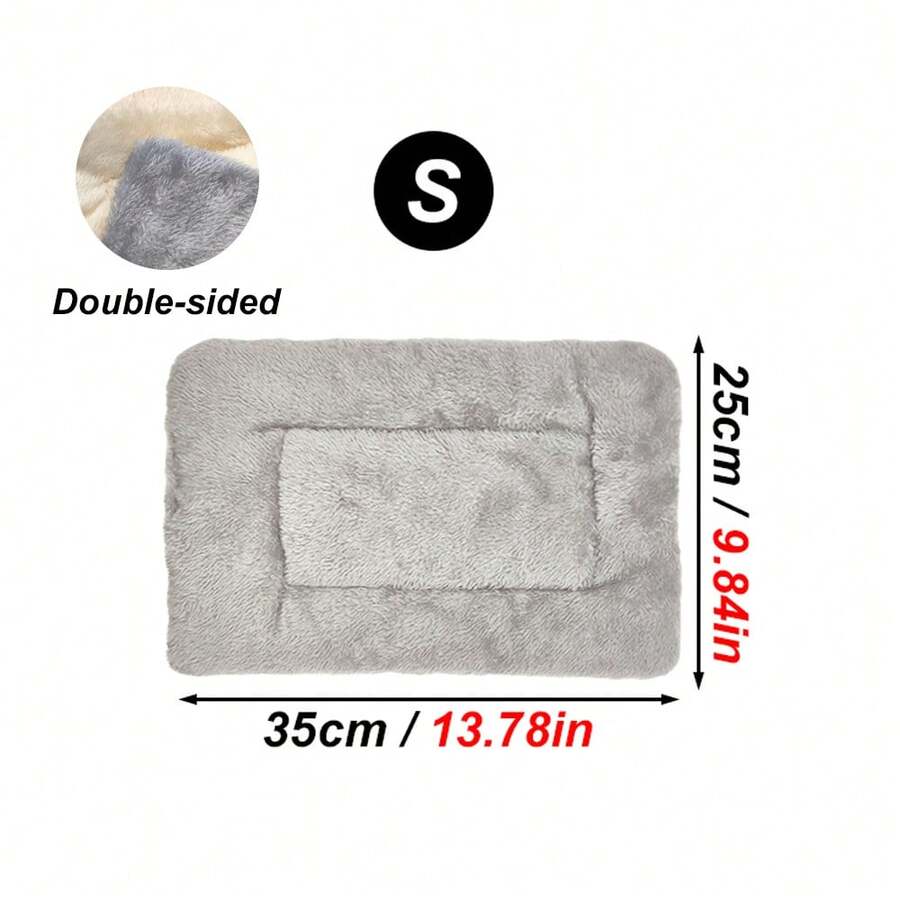 Multicolor soft warm polyester sleeping mat and nest pad for hamsters and small pets.