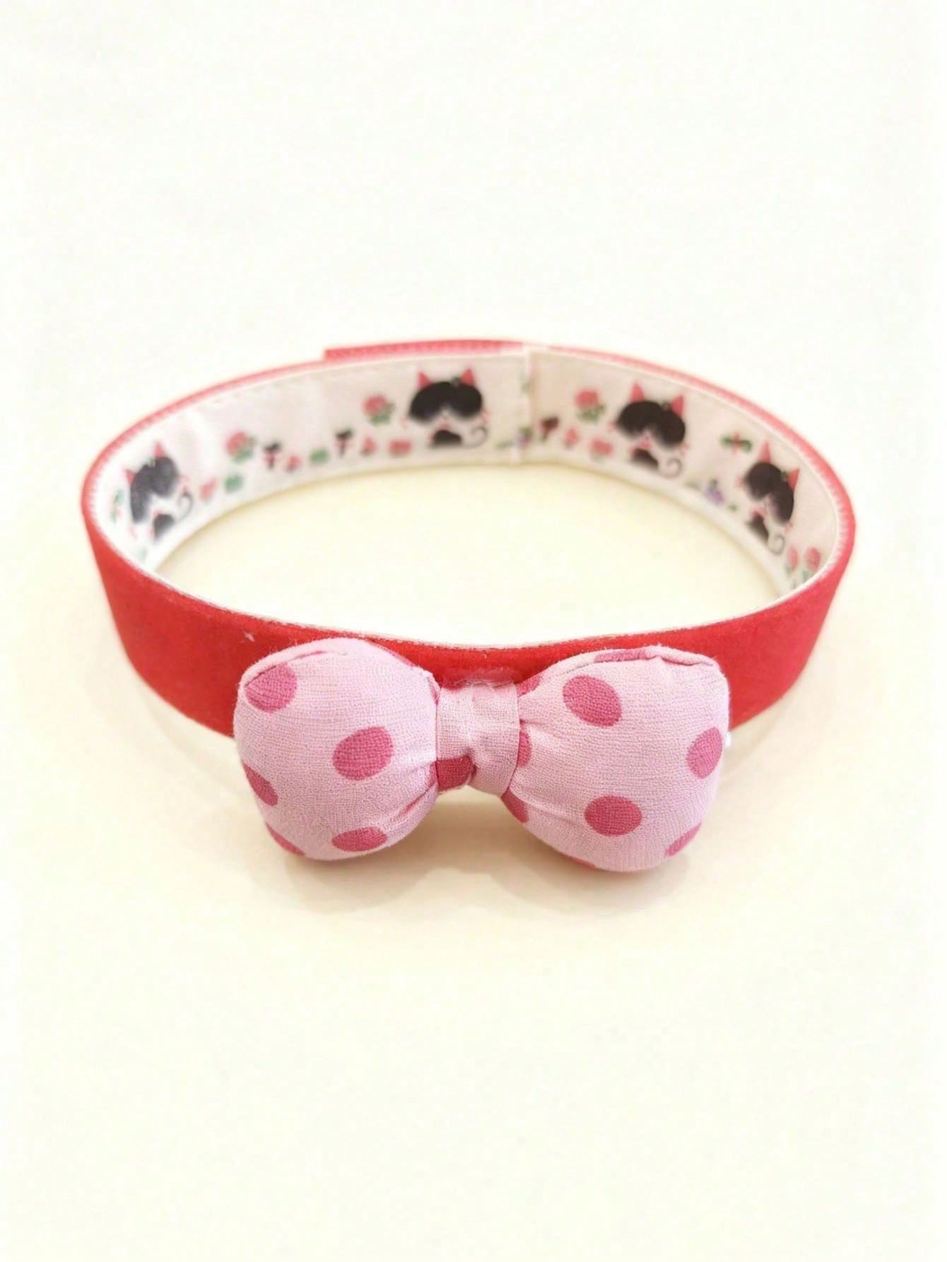 Multicolor polyester polka dot pet collar scarf for cats and dogs with festive decorative styling