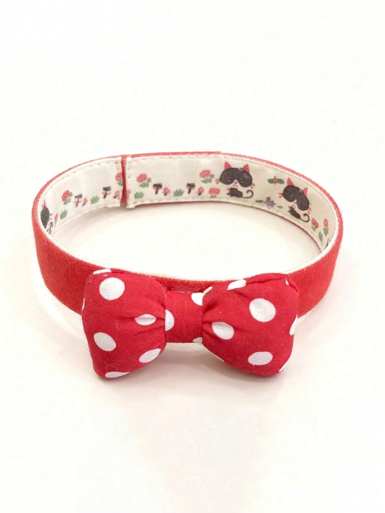 Multicolor polyester polka dot pet collar scarf for cats and dogs with festive decorative styling