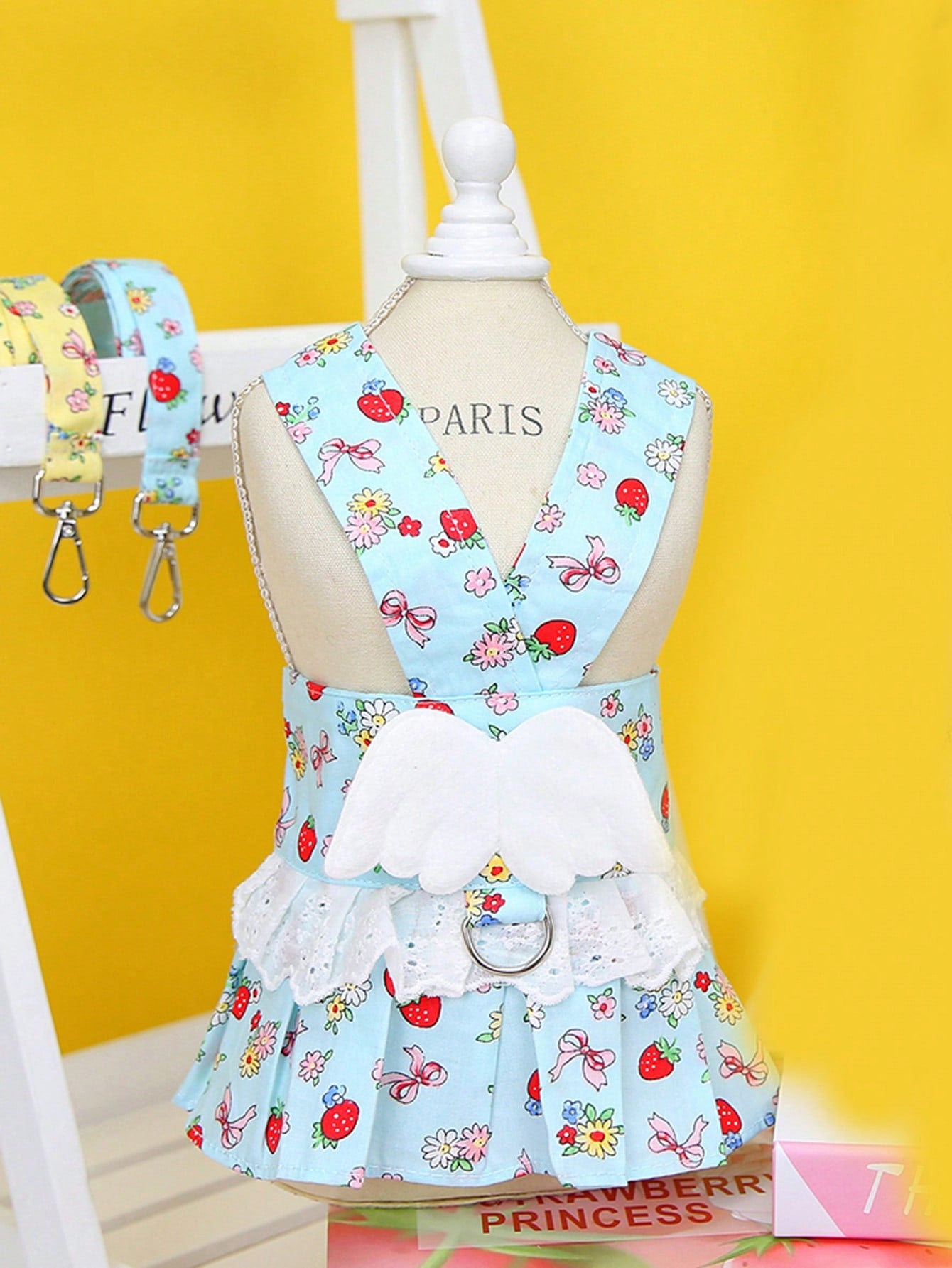 Multicolor fabric pet harness skirt set with matching leash for cats and dogs, designed as a sweet princess-style walking strap outfit for small pets.