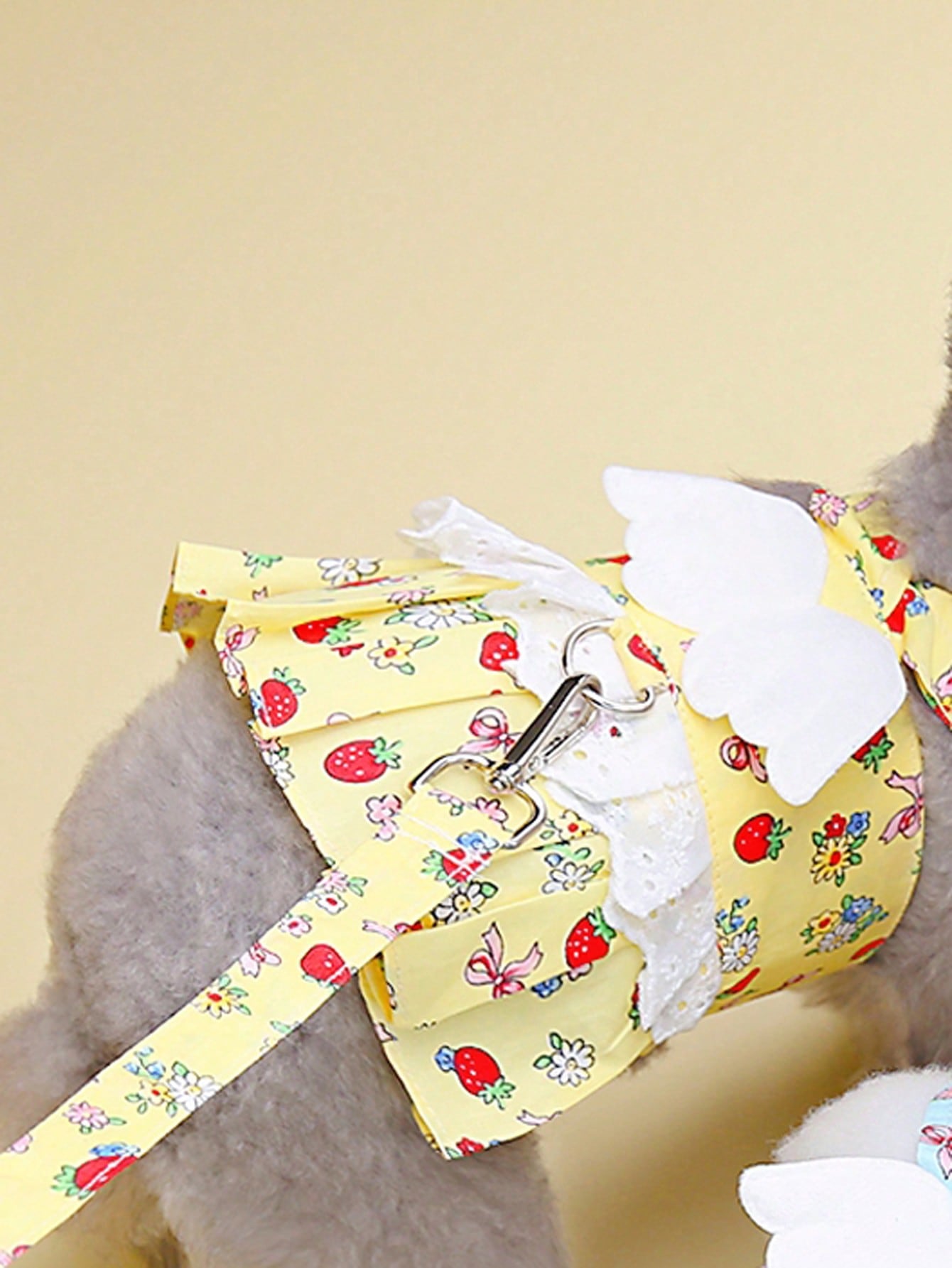 Multicolor fabric pet harness skirt set with matching leash for cats and dogs, designed as a sweet princess-style walking strap outfit for small pets.