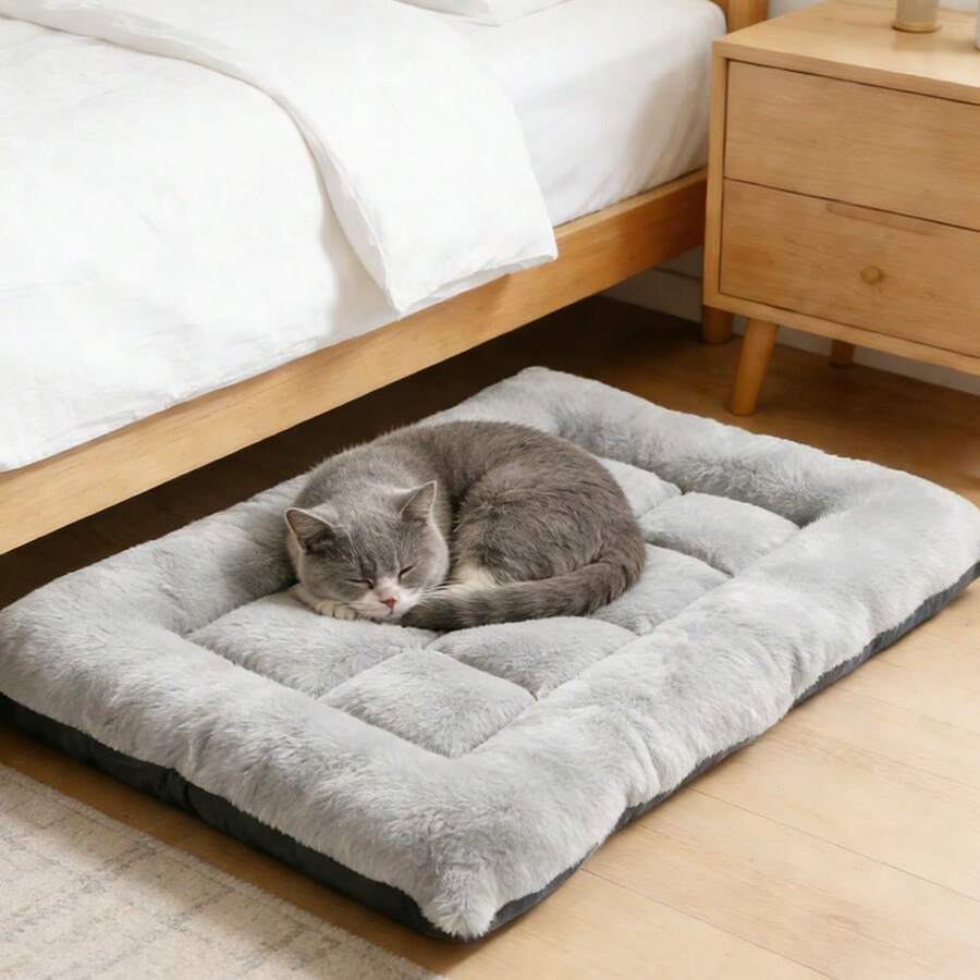 Black colorblock plaid flannel plush pet crate mat cushion with anti-slip bottom for dogs and cats