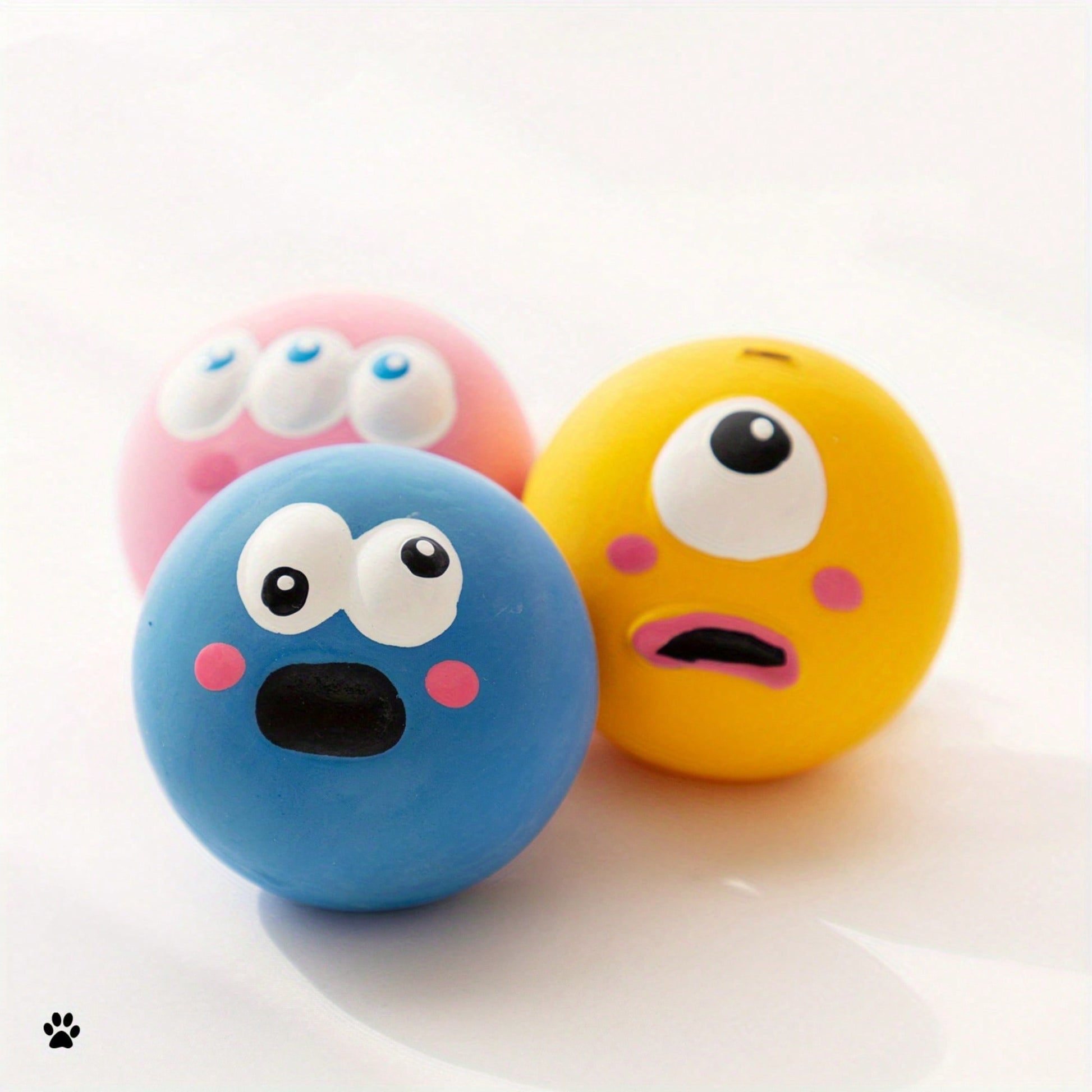 1/3pcs Dog Squeaky Toys, Cute Big Eye Design, Durable Rubber Material, Chew Toy For Teeth Cleaning, With Funny Squeaky Sound, Suitable For Interactive Training