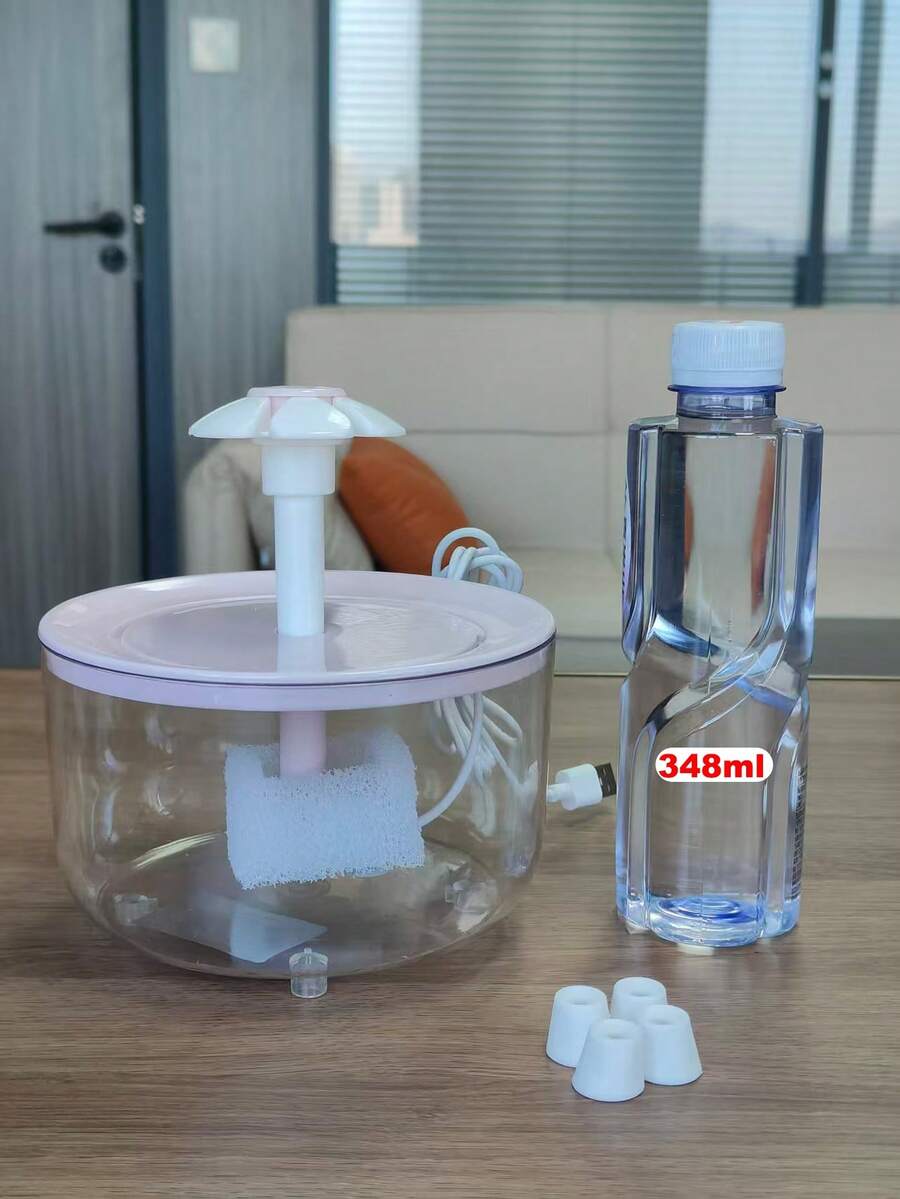 Automatic cat water fountain with 1500ml capacity, floral design, circulation filter, and USB power connection for cats and small dogs.