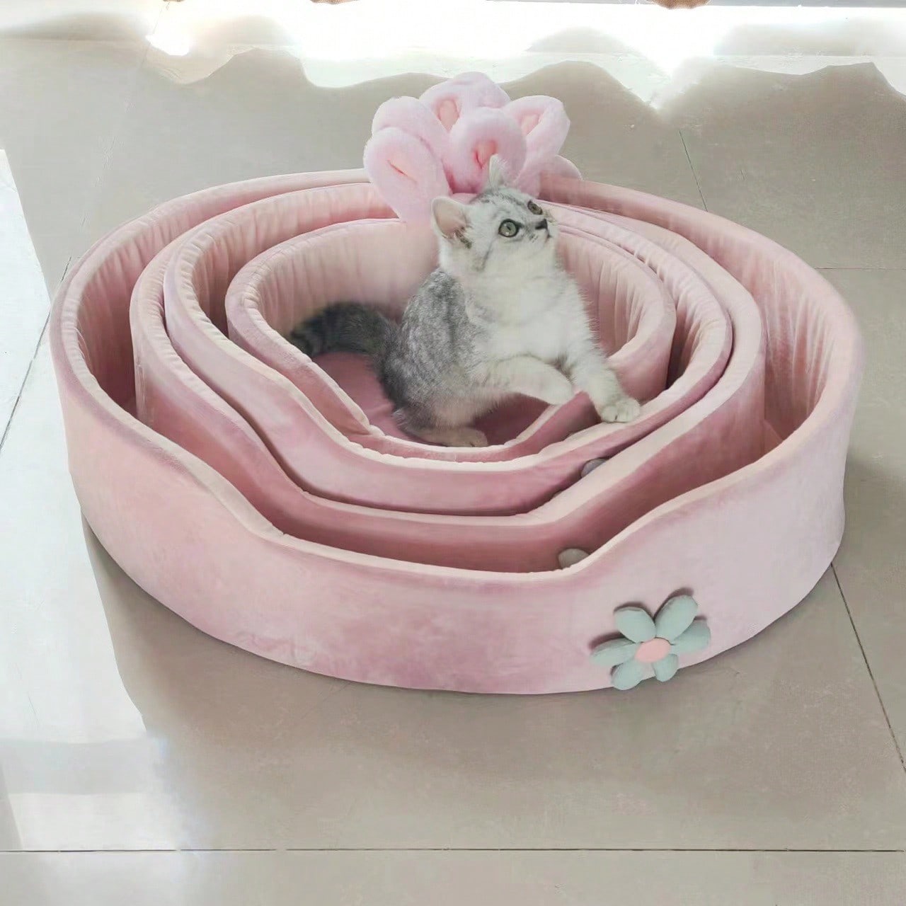 1pc Thick Soft Oval Pet Bed, Floral Pattern Decorated Cat Bed, Soft & Comfortable Fabric Pet Bed, Non-Slip Waterproof Oval Pet Bed, Suitable For Indoor Small/Medium Pets